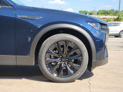 New 2026 MAZDA CX-90 Plug-In Hybrid w/Premium Sport AWD/4WD image 6