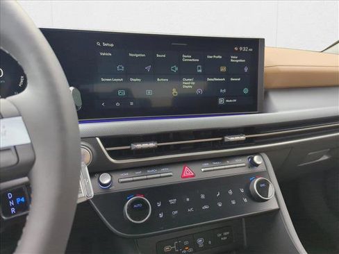 New 2025 Hyundai Sonata Limited image 16