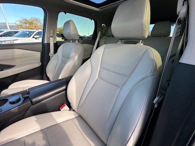 Certified 2024 Nissan Rogue SV w/ SV Premium Package AWD/4WD image 25