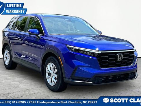 Used 2025 Honda CR-V LX image 1
