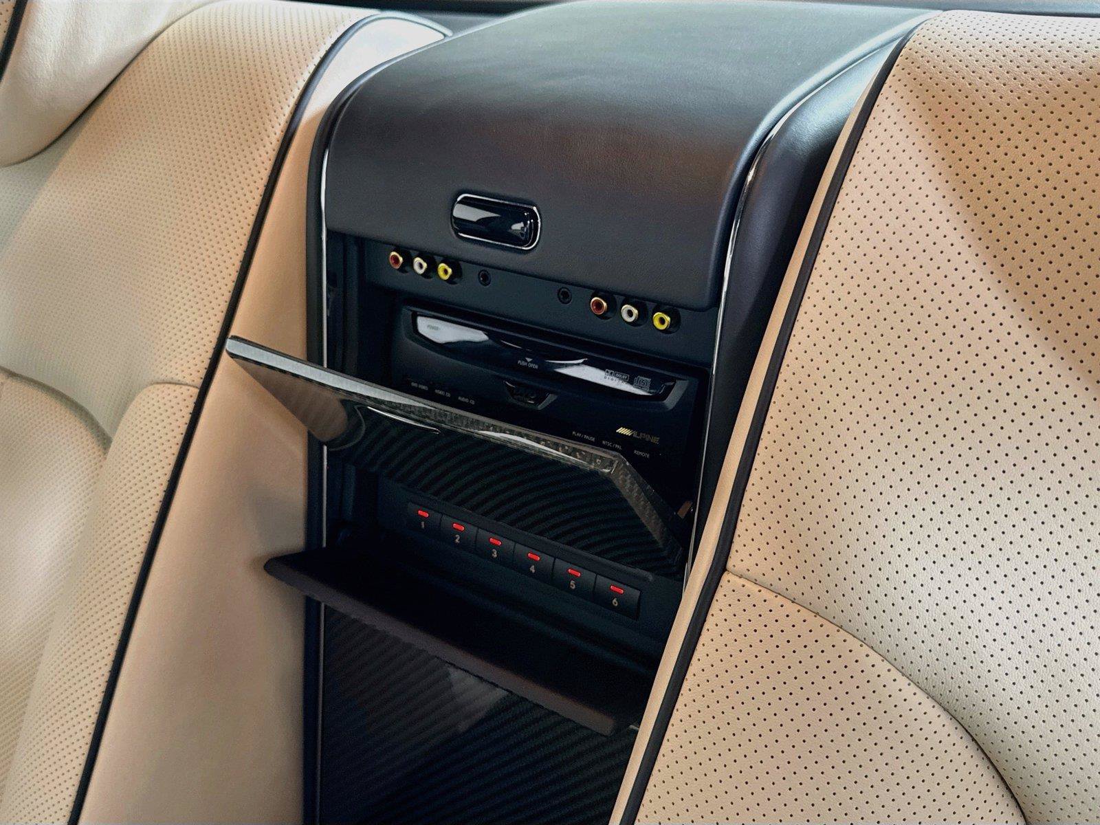Used 2006 Maybach 57 S RWD image 36