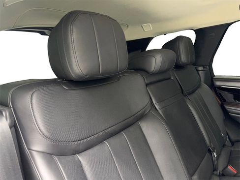Used 2023 Land Rover Range Rover SE image 39