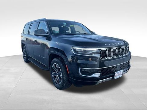 Used 2024 Jeep Wagoneer Series II image 7