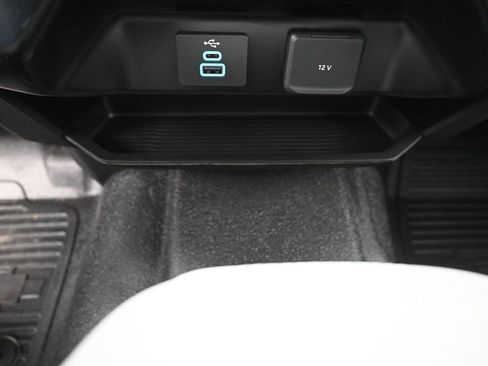 New 2025 Ford F250 XLT w/ FX4 Off-Road Package image 18