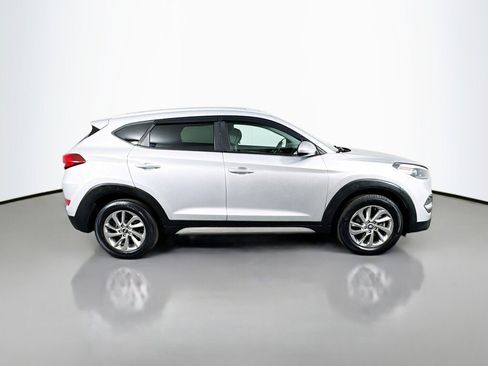 Used 2018 Hyundai Tucson SEL FWD image 6