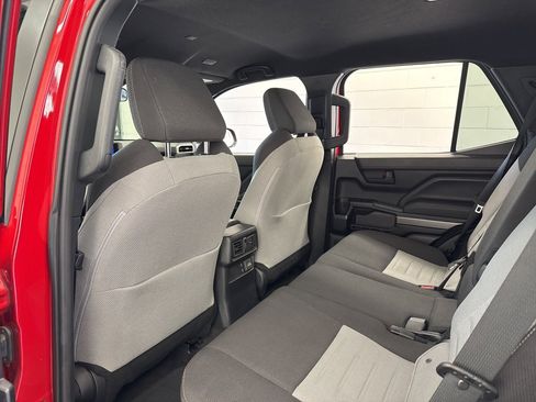 Certified 2025 Toyota 4Runner TRD Off-Road image 43