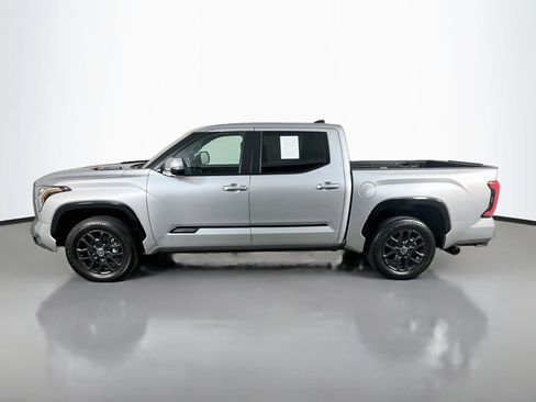 Used 2024 Toyota Tundra Platinum AWD/4WD image 4