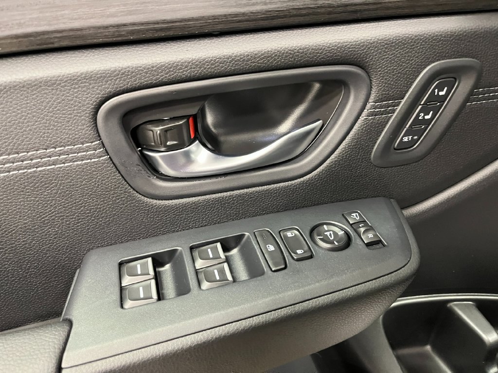 New 2026 Honda Pilot Touring image 13