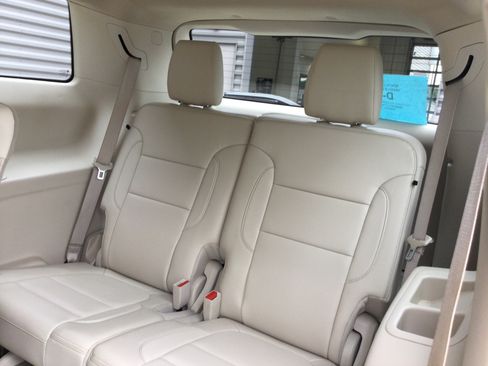 Used 2020 GMC Acadia Denali AWD/4WD image 7