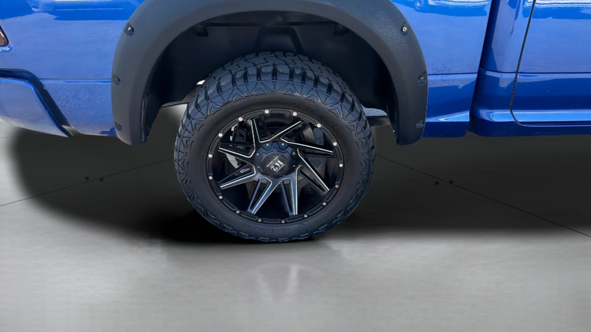 Used 2014 RAM 1500 Express AWD/4WD image 36