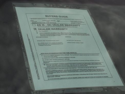 Used 2020 Jeep Cherokee Limited image 45