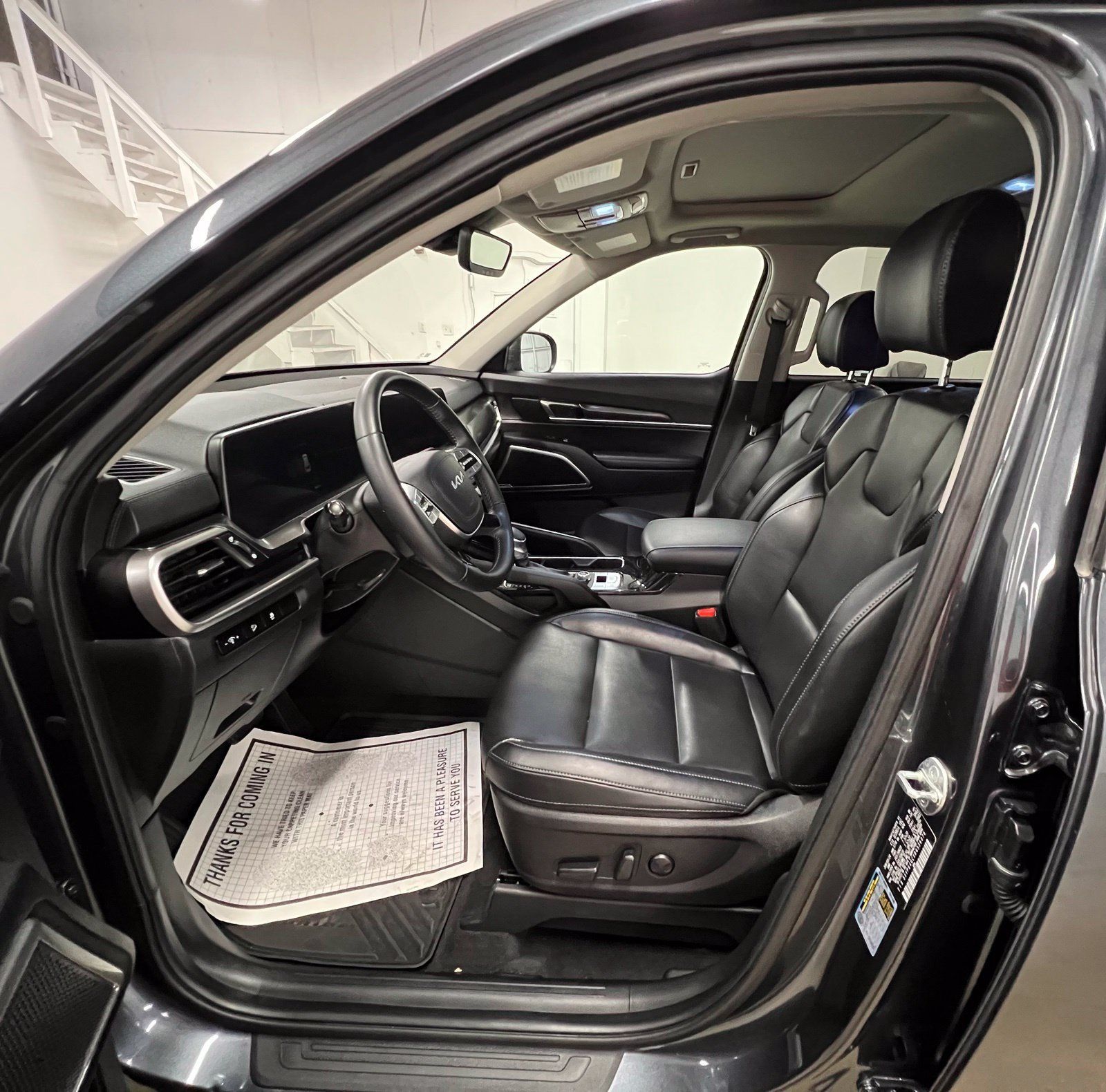 Used 2024 Kia Telluride S w/ S Sunroof Package FWD image 23