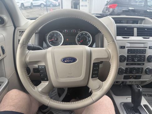 Used 2011 Ford Escape XLT w/ 202A Rapid Spec Order Code image 11