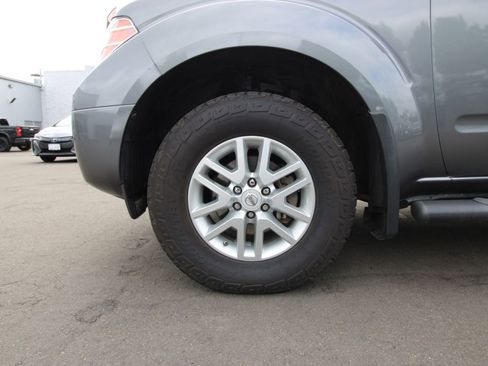 Used 2017 Nissan Frontier SV w/ SV Value Truck Package image 27