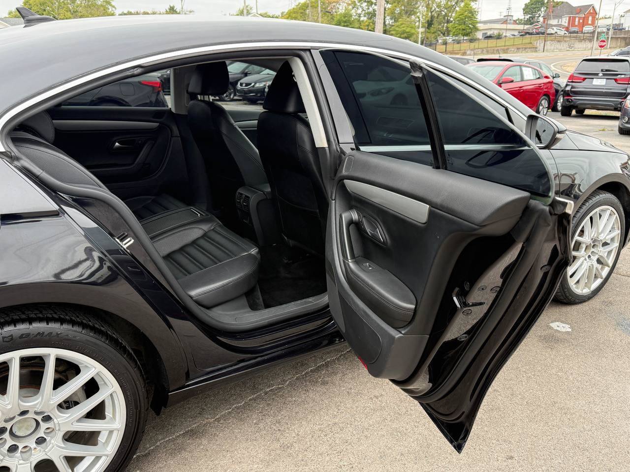 Used 2012 Volkswagen CC Sport FWD image 27