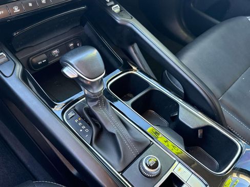 Used 2024 Kia Telluride S image 20