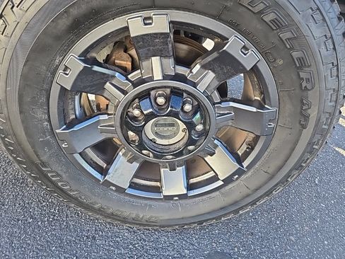 Used 2023 Ford F350 Lariat w/ Sport Appearance Package AWD/4WD image 38