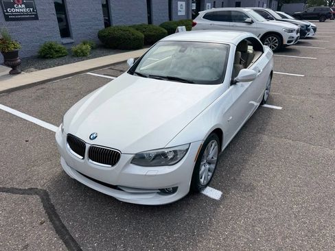 Used 2012 BMW 328i Convertible RWD image 77