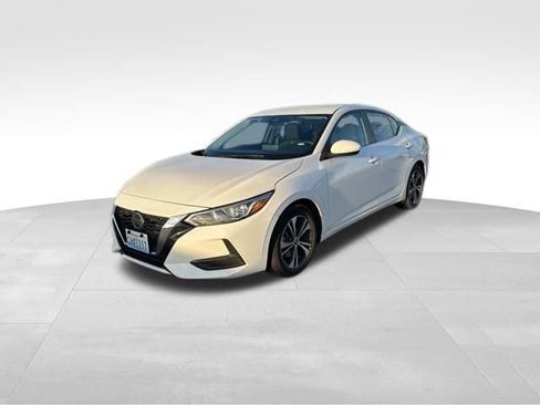 Used 2023 Nissan Sentra SV image 1