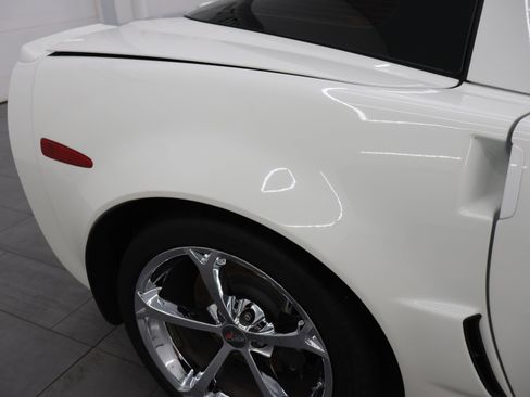 Used 2013 Chevrolet Corvette Grand Sport w/ 4LT Preferred Equipment Group RWD image 21