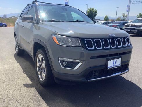Used 2021 Jeep Compass Limited AWD/4WD image 9