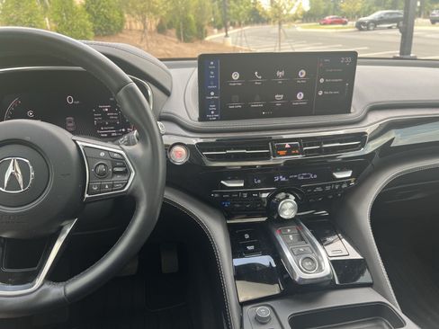 Used 2025 Acura MDX SH-AWD w/ Advance Package image 31