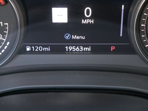 Used 2024 Cadillac XT6 Sport w/ Technology Package image 37