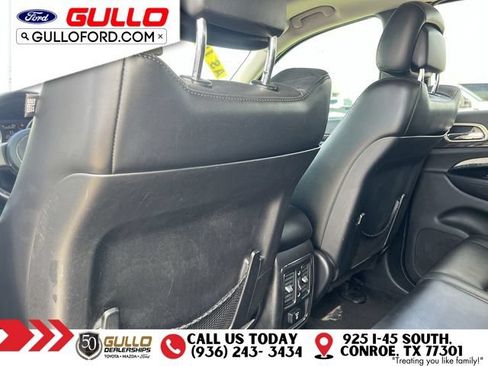 Used 2012 Jeep Grand Cherokee Laredo RWD image 15
