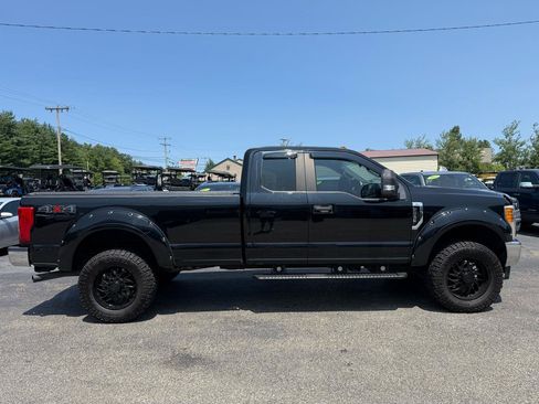 Used 2017 Ford F250 XL w/ Power Equipment Group AWD/4WD image 13