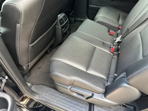 Used 2023 Honda Passport EX-L image 36