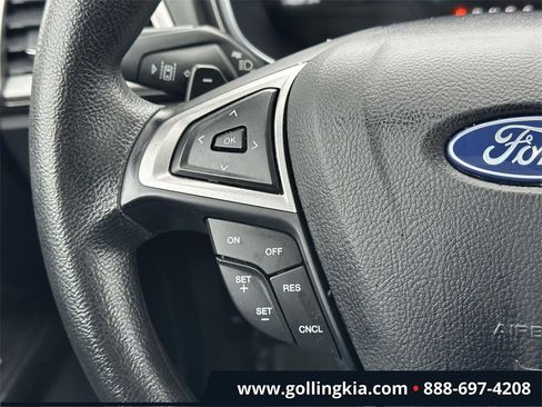 Used 2020 Ford Fusion SE image 22