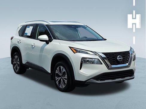 Used 2023 Nissan Rogue SV w/ SV Premium B Package FWD image 1