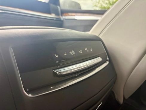 Certified 2025 Cadillac Escalade Sport Platinum AWD/4WD image 23