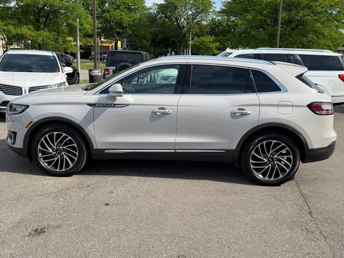 Used 2020 Lincoln Nautilus Reserve w/ Equipment Group 201A AWD/4WD image 2