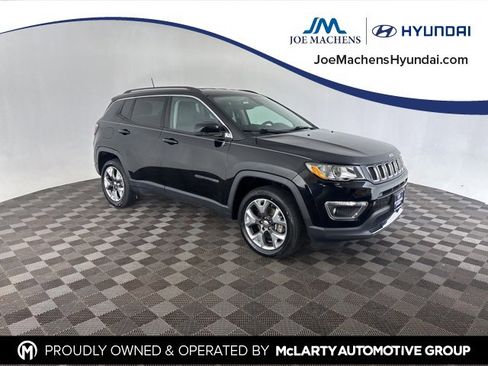 Used 2018 Jeep Compass Limited image 2
