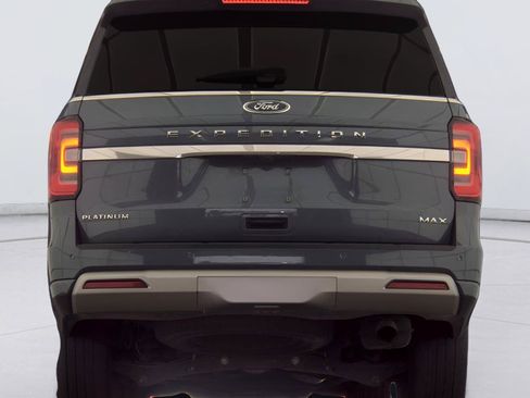 Used 2023 Ford Expedition Max Platinum RWD image 4