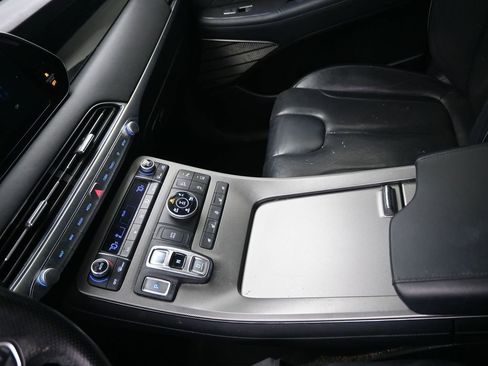 Used 2020 Hyundai Palisade Limited image 18