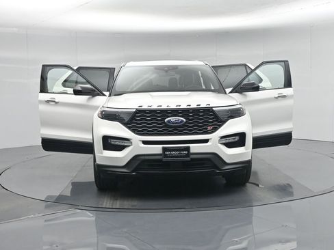 Certified 2022 Ford Explorer ST w/ ST Street Pack image 34
