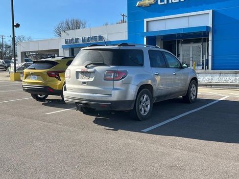 Used 2014 GMC Acadia SLE image 3