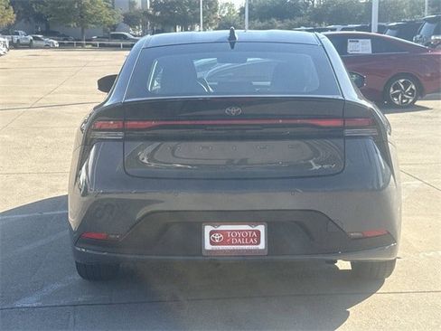 Used 2024 Toyota Prius Limited image 5