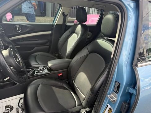 Used 2016 MINI Cooper Clubman FWD image 12