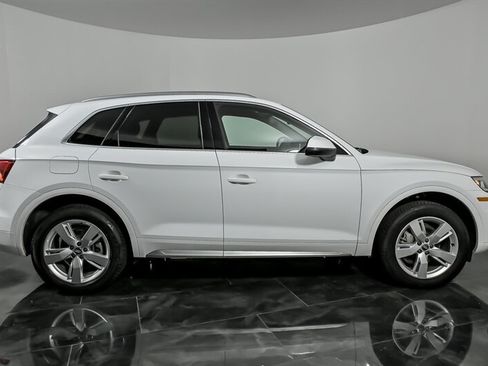 Used 2018 Audi Q5 2.0T Premium Plus w/ Premium Plus Package AWD/4WD image 10