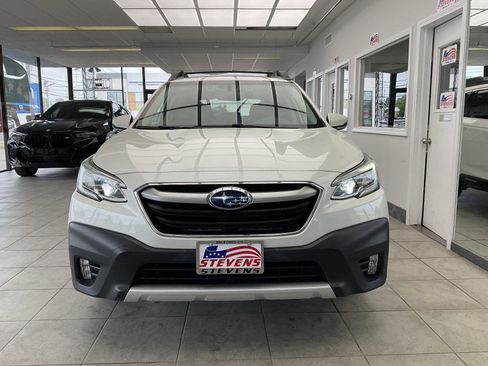 Used 2021 Subaru Outback Limited XT AWD/4WD image 2