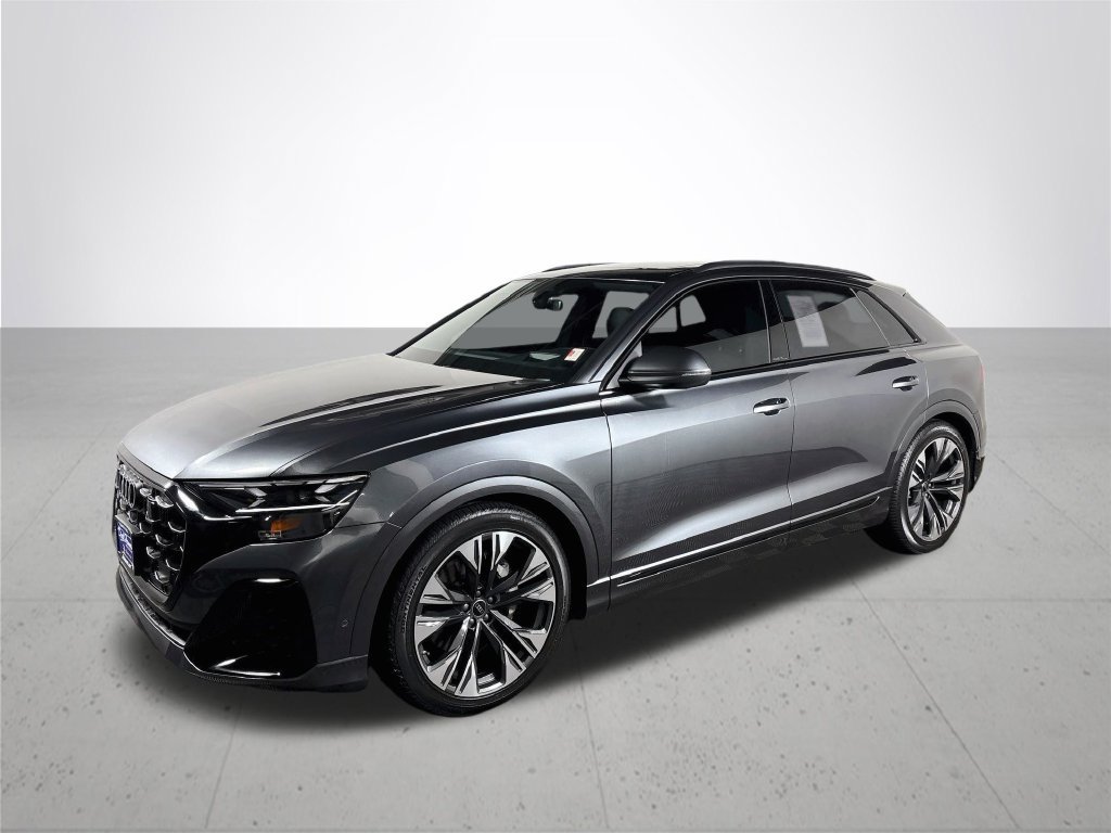 Used 2025 Audi Q8 Prestige AWD/4WD image 2