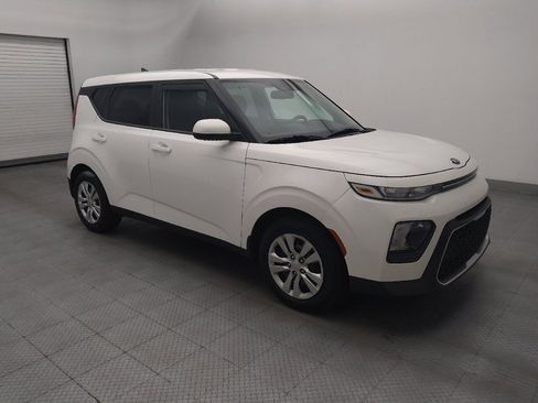 Used 2021 Kia Soul LX FWD image 11