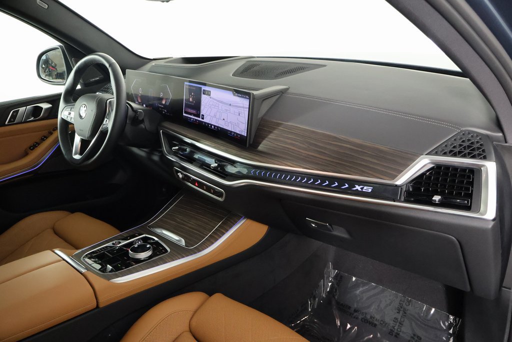 Certified 2026 BMW X5 sDrive40i w/ Executive Package RWD image 9