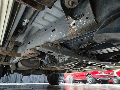 Used 2002 Toyota Land Cruiser image 23