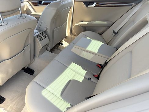 Used 2012 Mercedes-Benz C 250 Sedan image 16