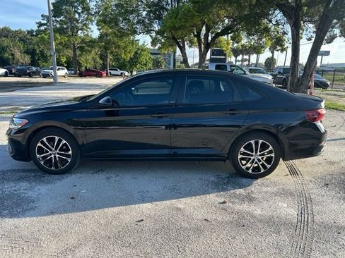 Used 2024 Volkswagen Jetta Sport FWD image 16