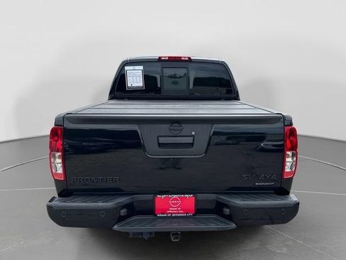 Used 2021 Nissan Frontier SV w/ Midnight Edition Floor Mats AWD/4WD image 7